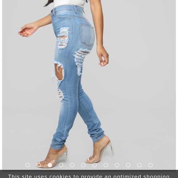 Fashion Nova Jeans - Picture 3 of 4